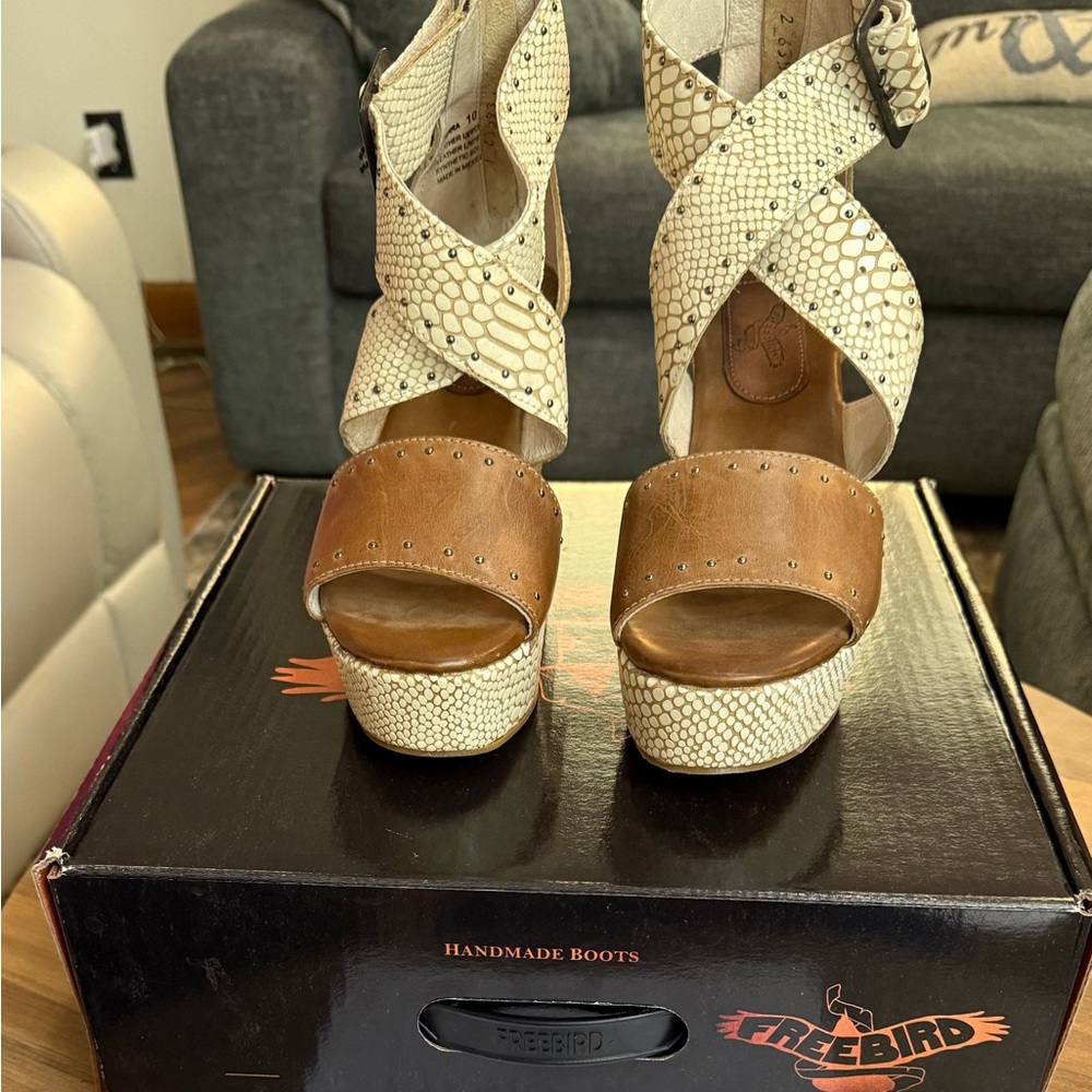 Freebird Terra White Snakeskin